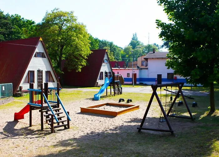 Üdülőközpont Tryglaw Natura Tour *